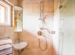 Galerie: Kleines Badezimmer – Seevilla Leitner – Ferienhaus direkt am Millstätter See in Kärnten